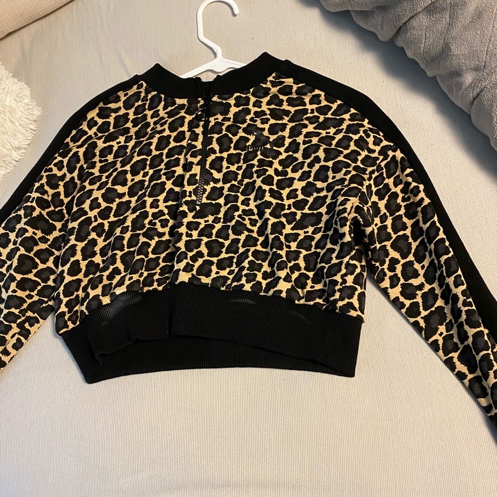 Puma cropped sweatshirt